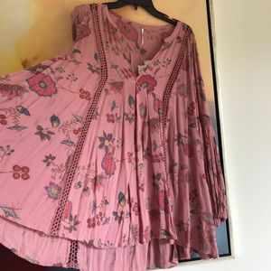 Free People Women Small NWT short dress, Tunic shirt  Long Sleeve Size small